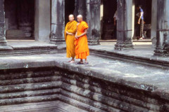 monksAng